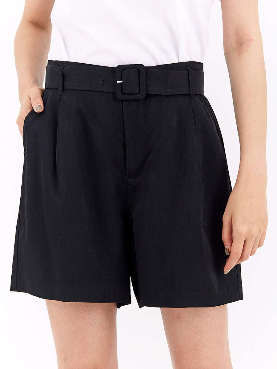 70.0% OFF on EP Shorts PWRSTSH0421419 Black Size M