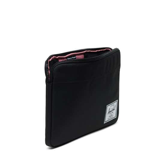 Review: Herschel Anchor Sleeve for iPad Air/2