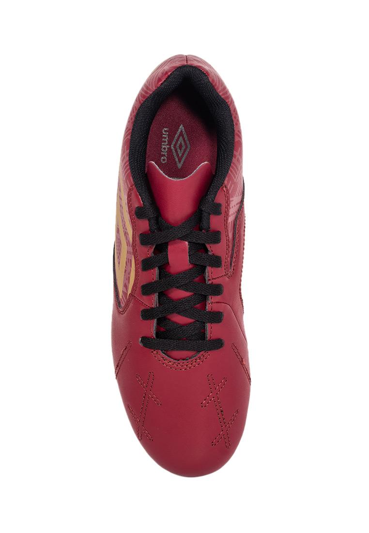 Umbro deals red shoes