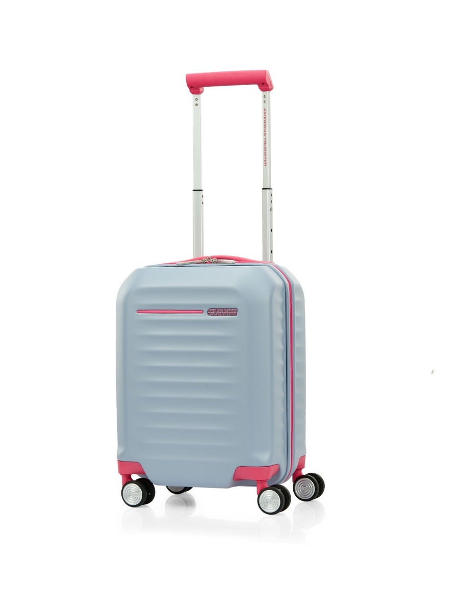 Central online hotsell american tourister