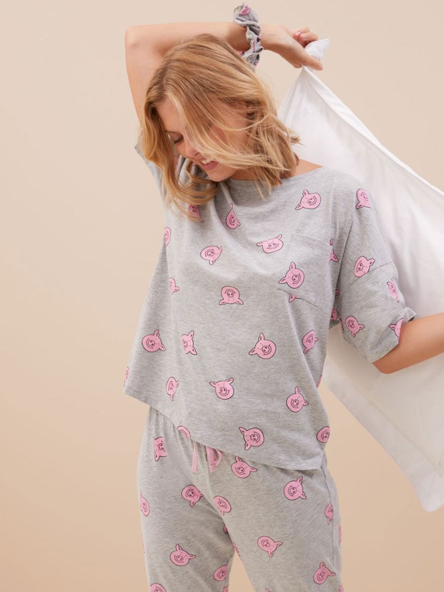 e Tax 50.0 OFF on Marks Spencer Cotton Rich Percy Pig Pyjama