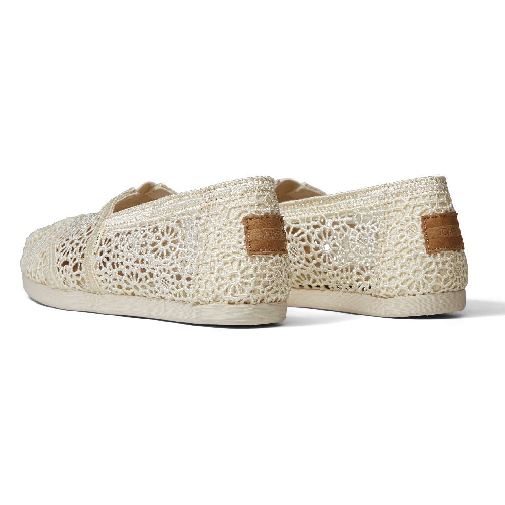 Toms natural crochet 2025 women's classics