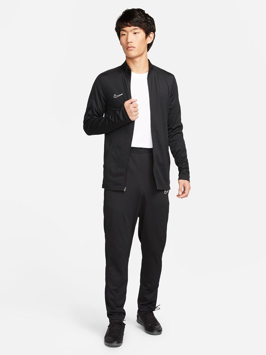 Nike tracksuit hotsell for mens online