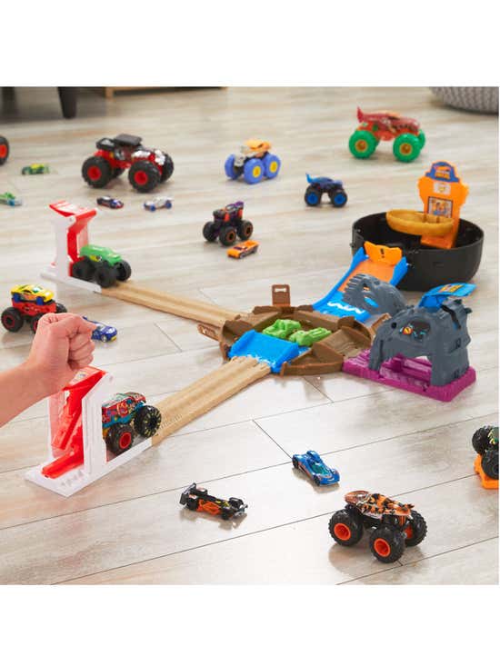 Hot wheels Monster Trucks Double Destruction Play Set Multicolor