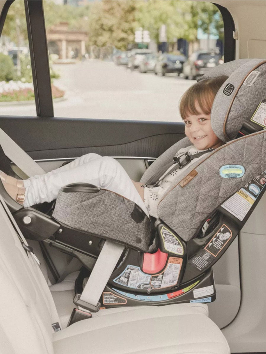 Graco 4ever extend 2 fit 4 in 1 outlet car seat