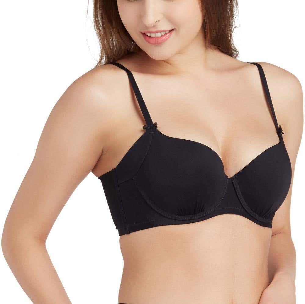 Wacoal Curve Diva compression bra for large cup girls, model