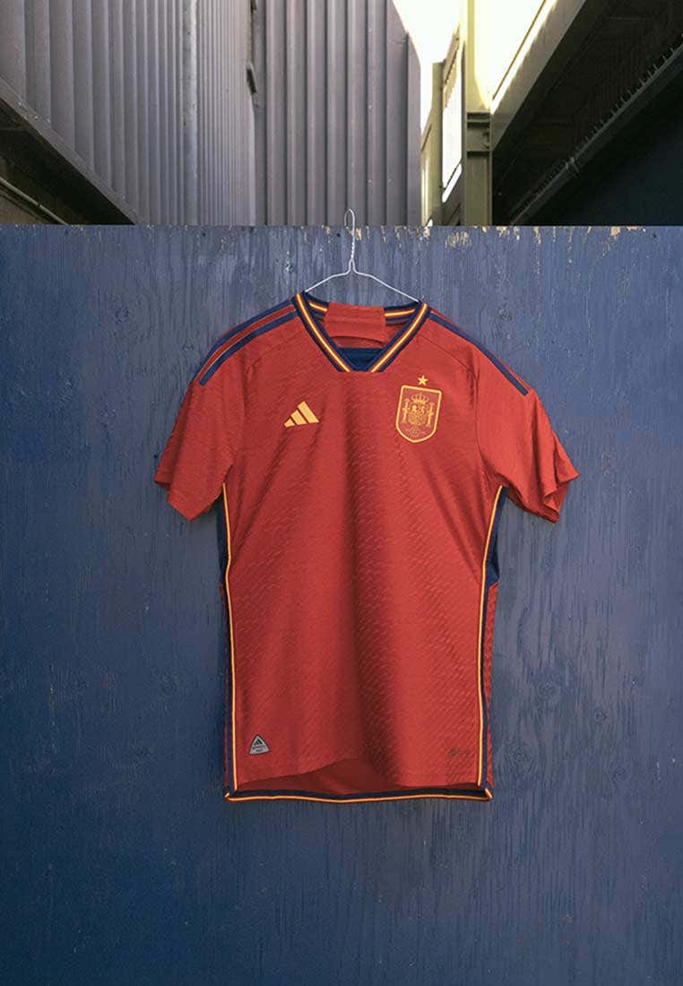 adidas Spain 22 Home Authentic Jersey - Red, Men's Soccer