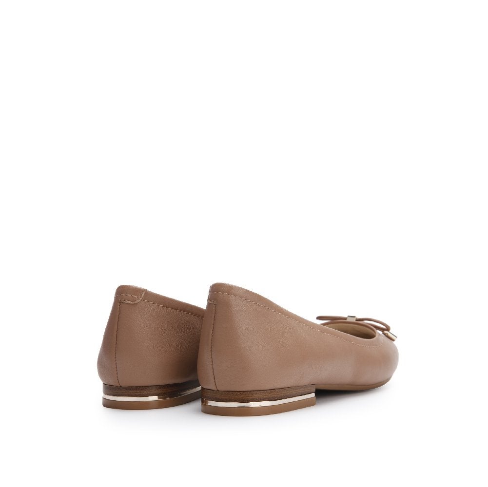 Kenneth cole sales balance ballet flats