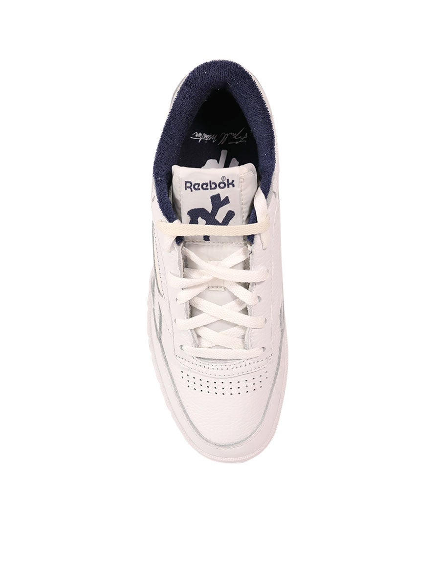 Reebok Royal Complete Clean 2.0 Shoes in Cloud White / Feel Good