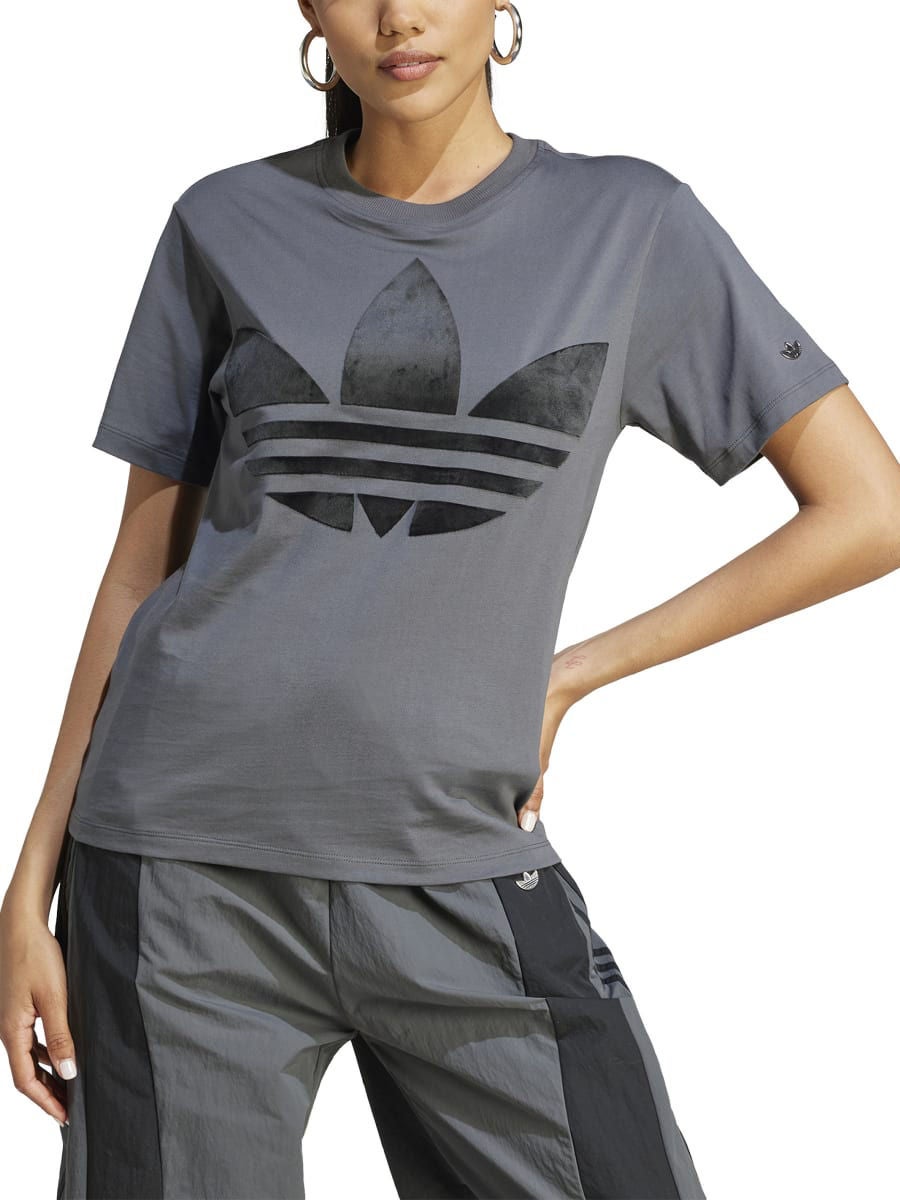 Grey adidas t store shirt women's