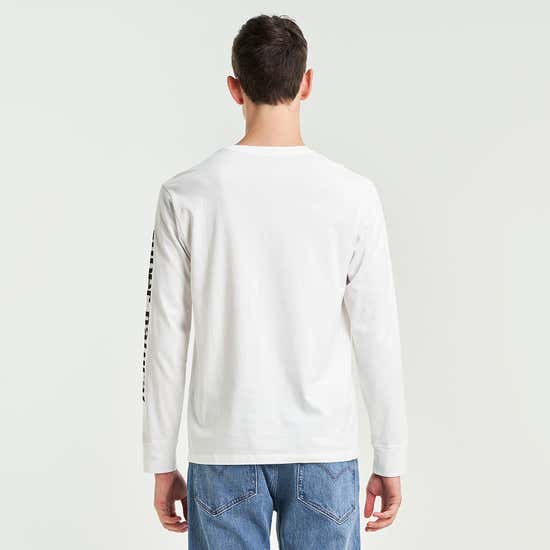 500 Off On Levis Mens Long Sleeve Standard Fit Graphic T Shirt 36015 0125 Super Natural Ls White 