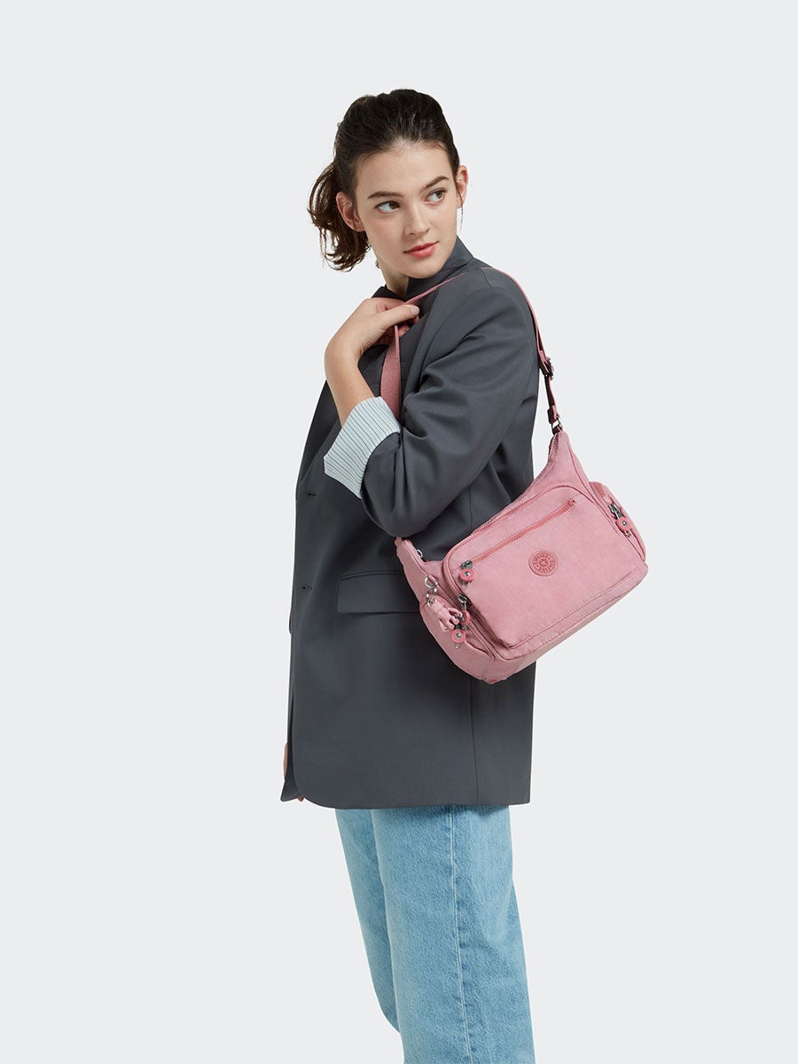 Kipling gabbie s online sale