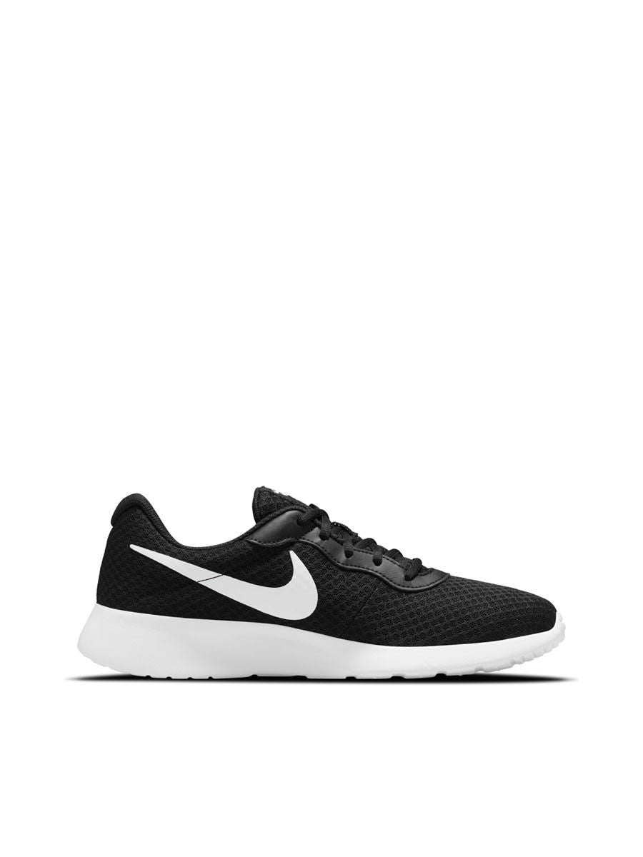 Nike deals tanjun 8126