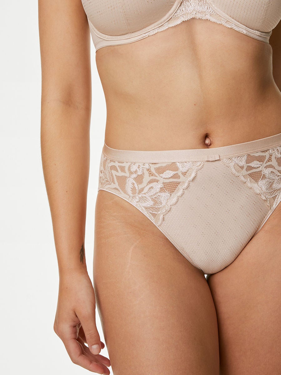 Marks and Spencer Underwear and Knickers as a Souvenir? Follow the