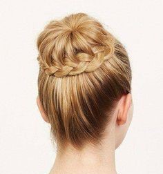 BALLERINA BUN