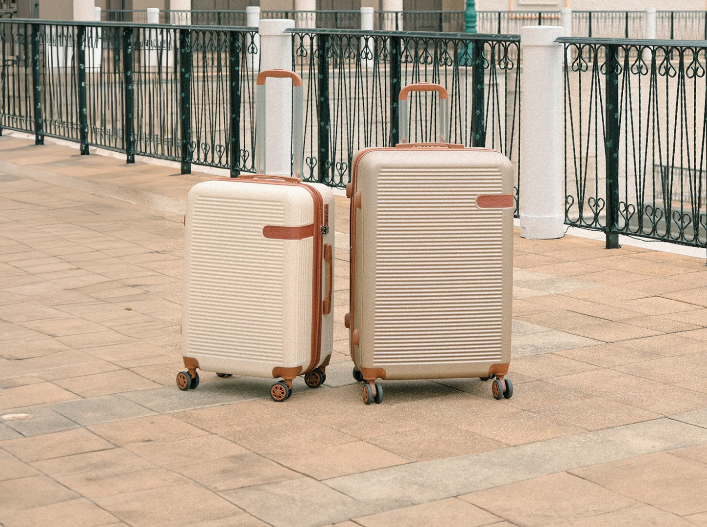 Luguage 1 - Samsonite & American Tourister