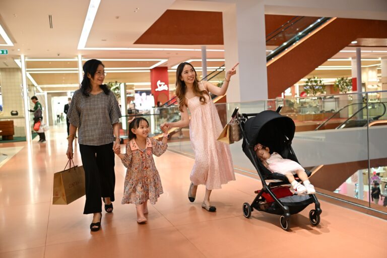 central-invite-you-to-spend-time-in-mothers-day