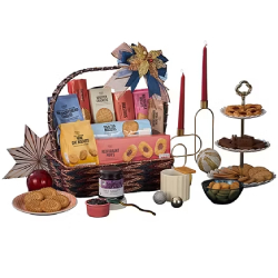 m&s hamper 4